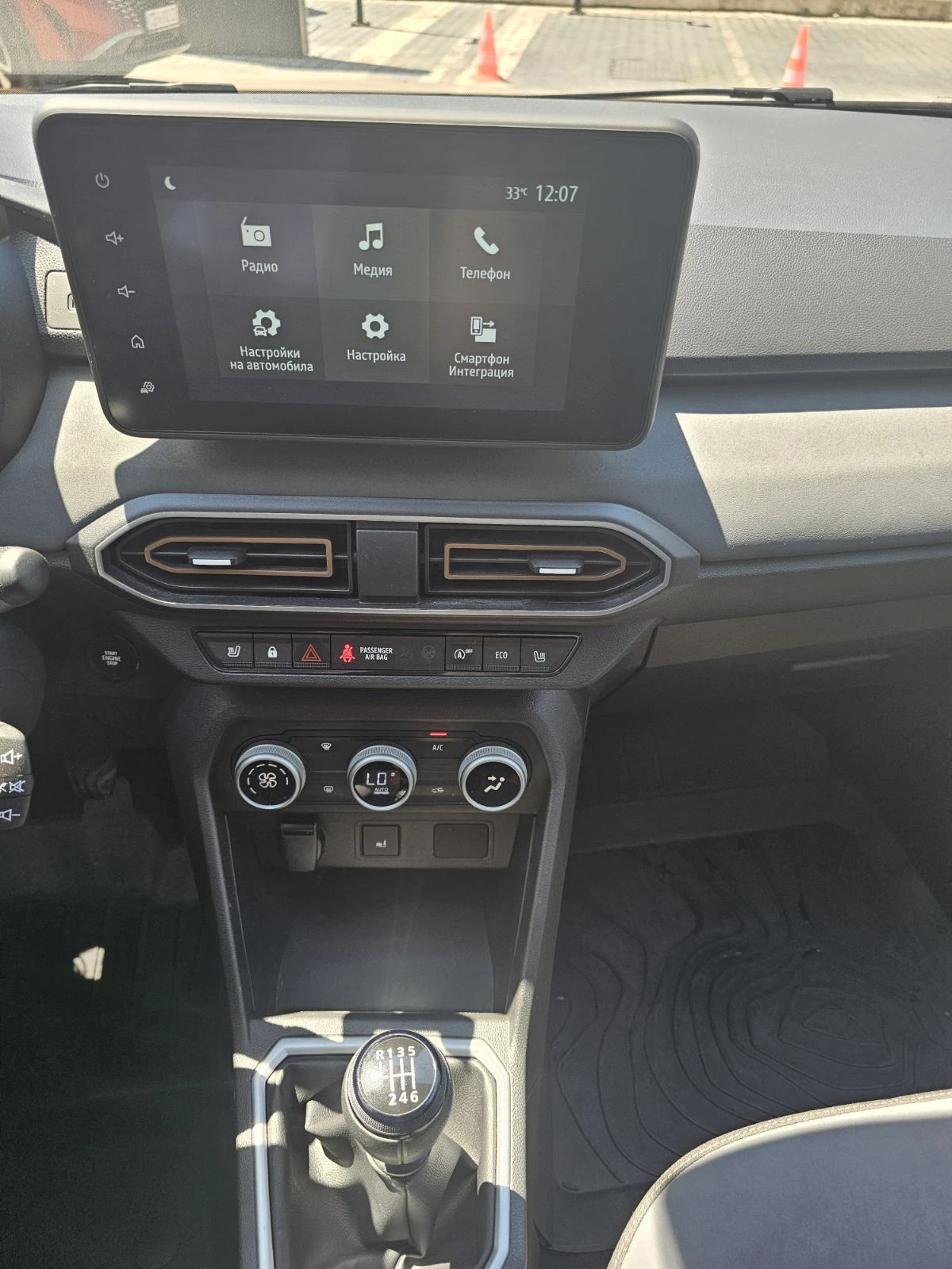 Dacia Sandero 1.0 TCe 100 LPG - изображение 9