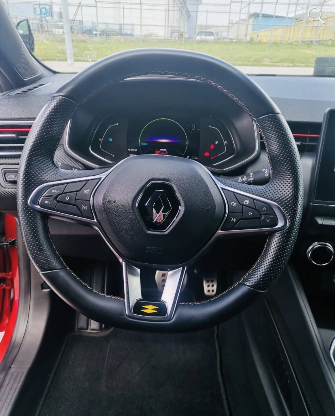 Renault Clio 6 - изображение 7