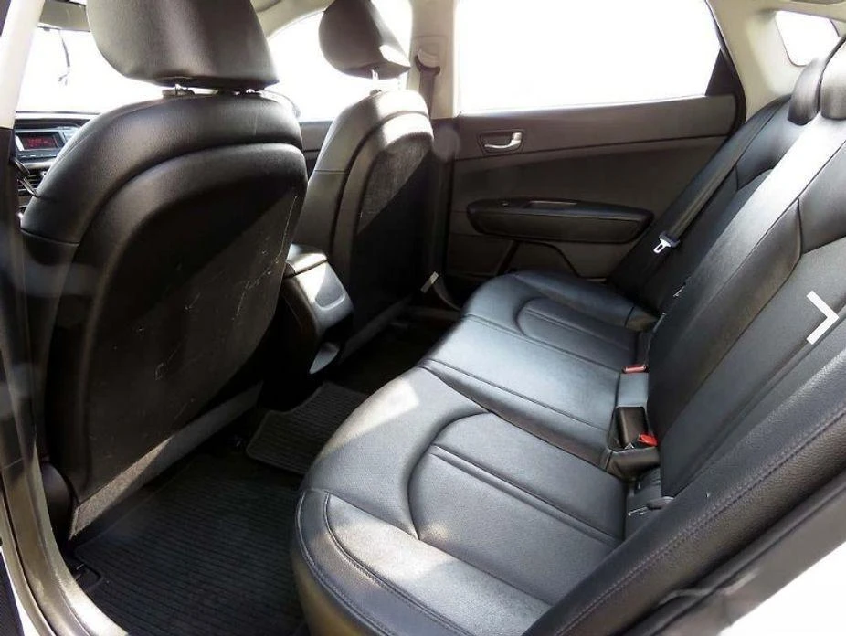 Kia K5 LPG  - изображение 8