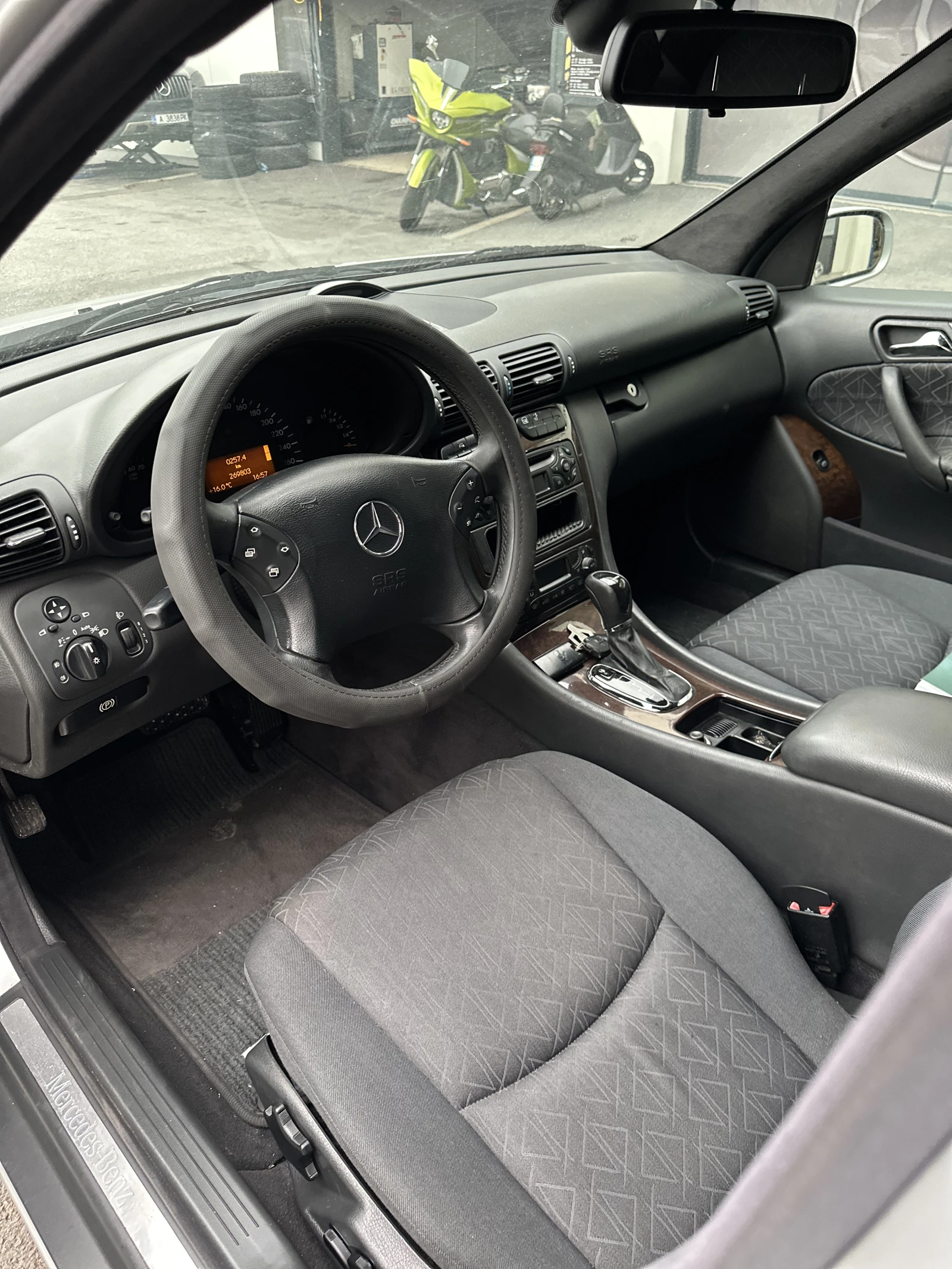 Mercedes-Benz C 200 Kompressor | Mobile.bg — изображение 12