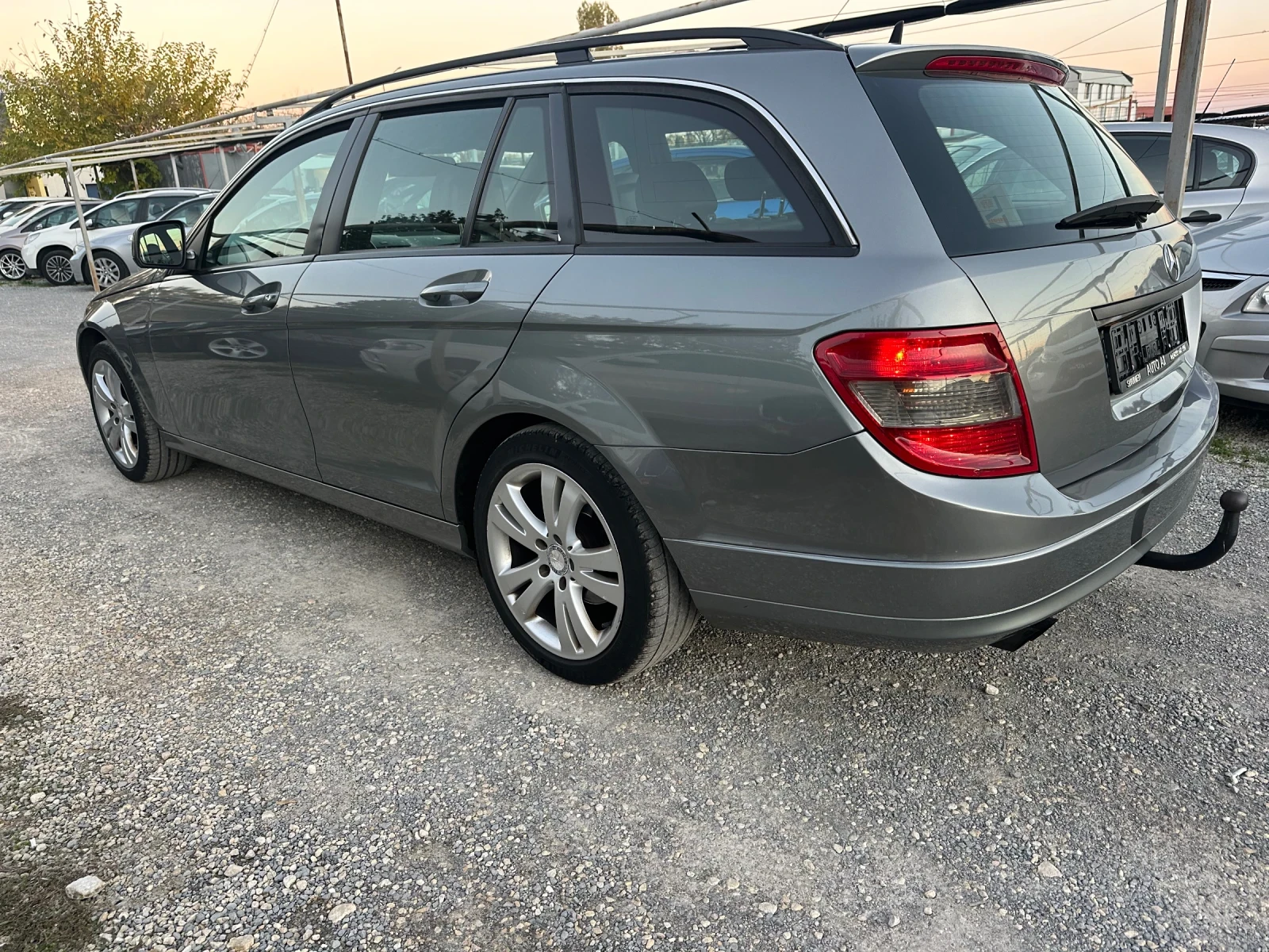 Mercedes-Benz C 220 2, 2CDI-136k.c.-ПЕРФЕКТНА - изображение 4