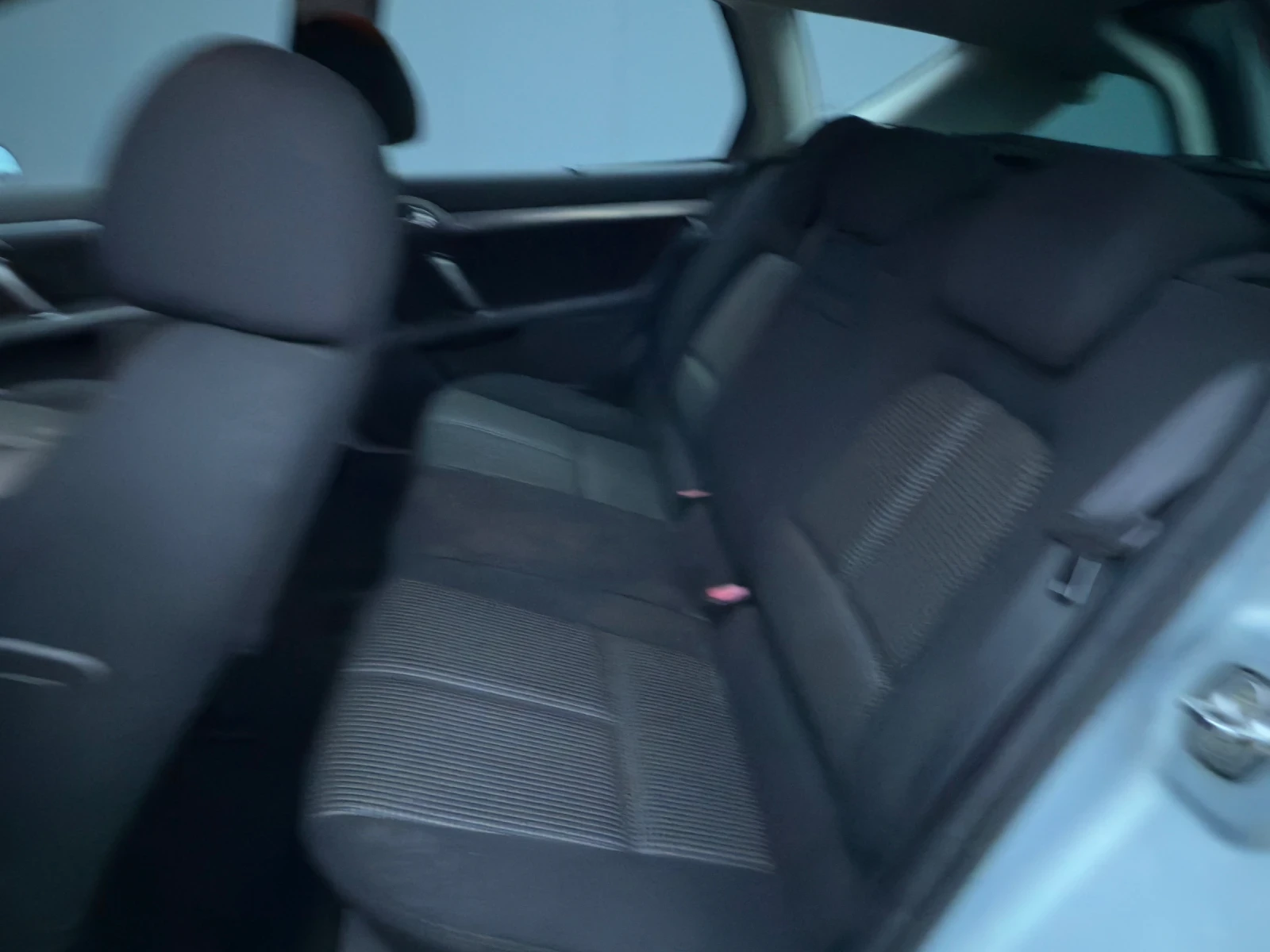 Peugeot 407 2.0 автоматик - изображение 10