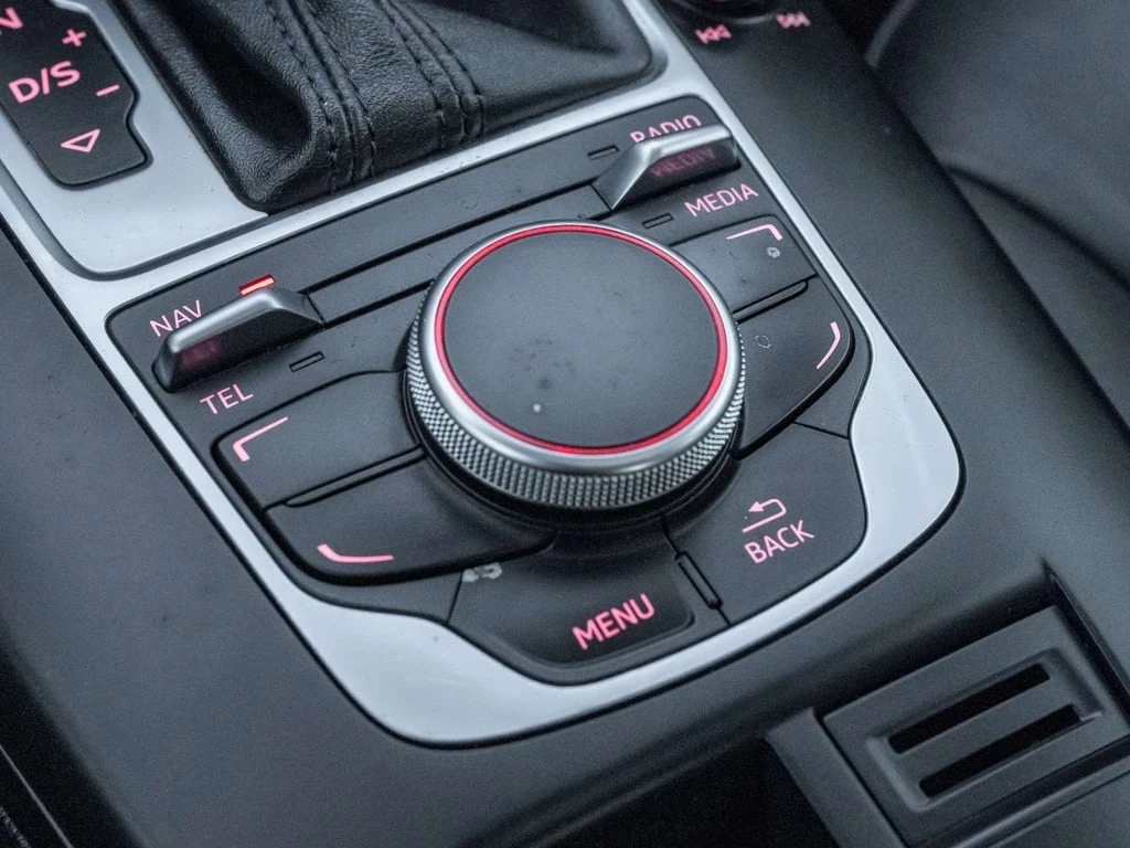 Audi A3 * Premium * CARFAX * ���� �� �� | Mobile.bg � ����������� 16