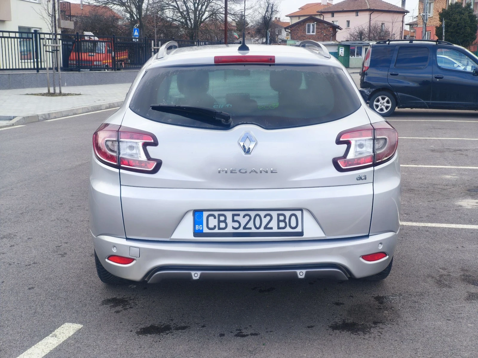Renault Megane 3 Grandtour 1.5 dCi - изображение 4