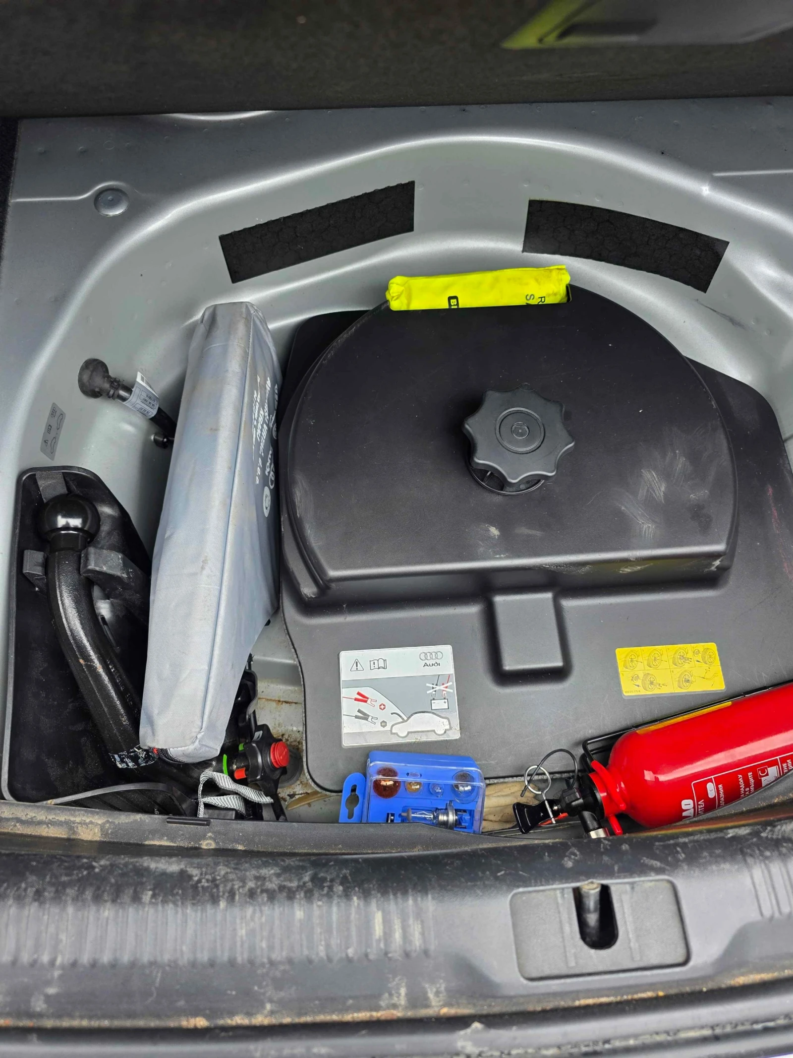 Audi A5, снимка 12 - Автомобили и джипове - 54057943