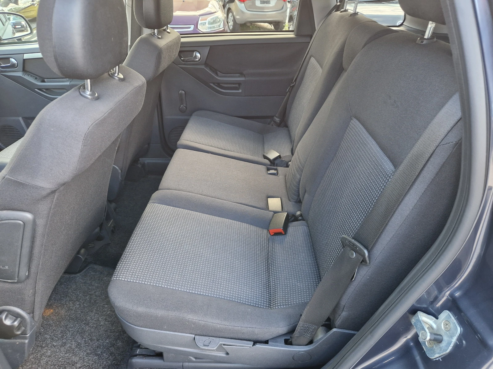 Opel Meriva 1.4 i, снимка 14 - Автомобили и джипове - 54341378