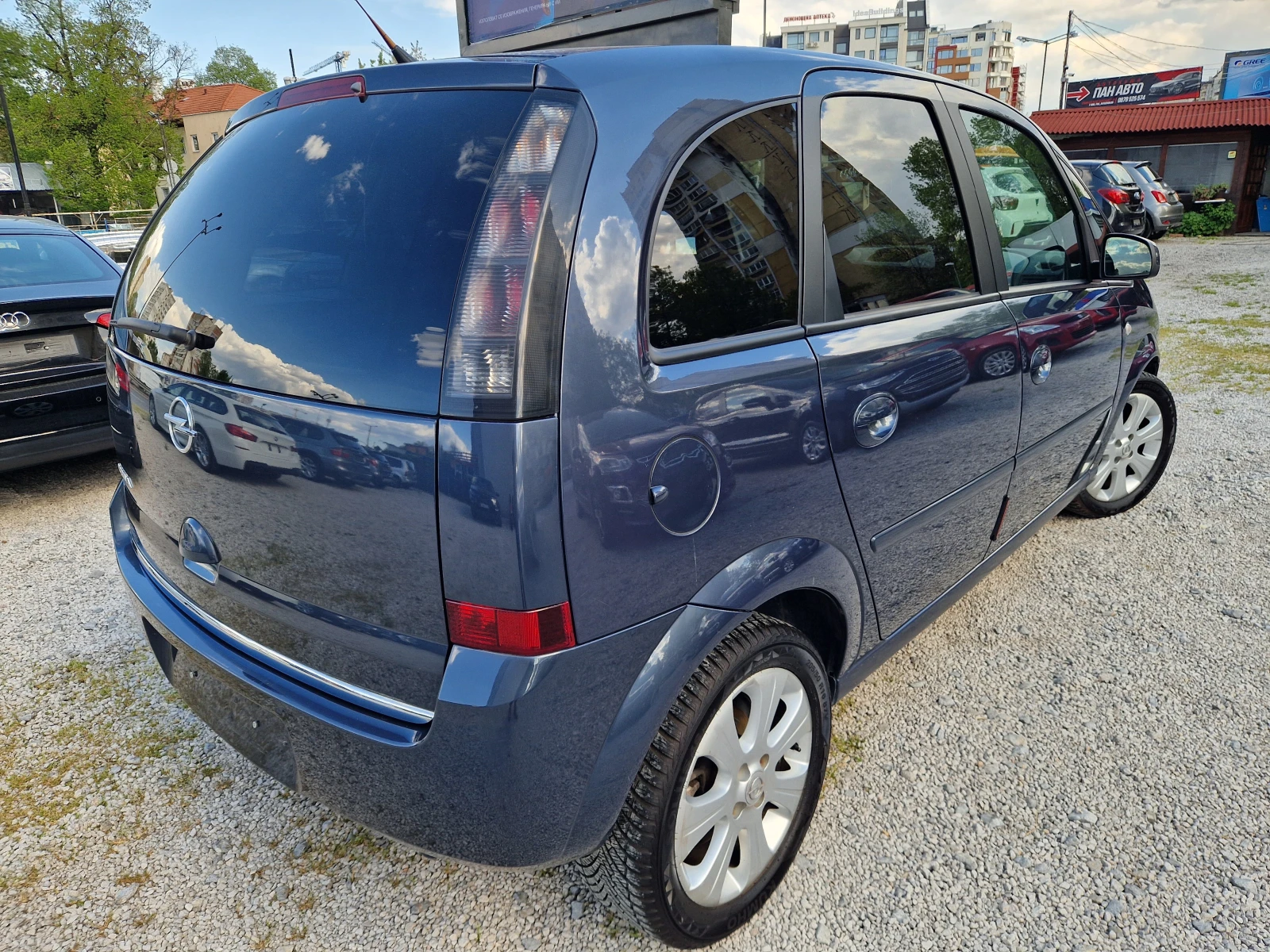 Opel Meriva 1.4 i, снимка 5 - Автомобили и джипове - 54341378