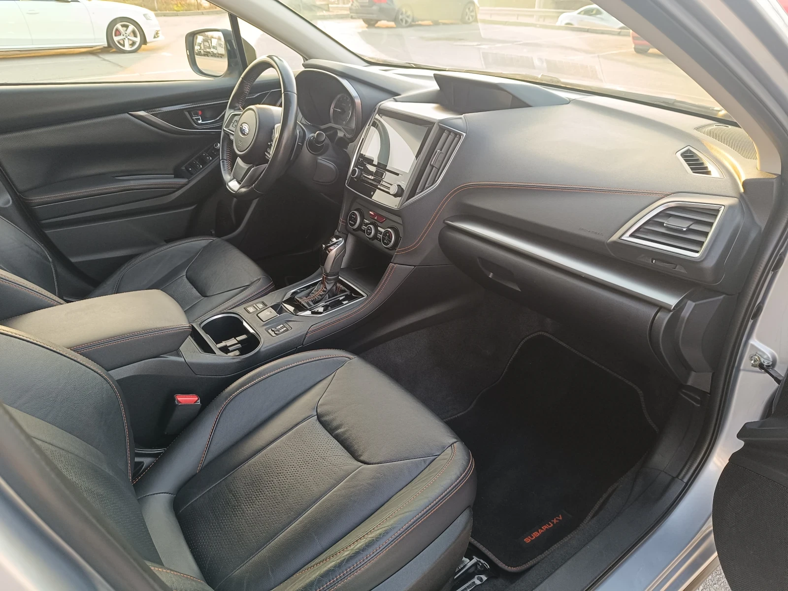 Subaru XV LUXURY 67000 !!!, снимка 10 - Автомобили и джипове - 54549432