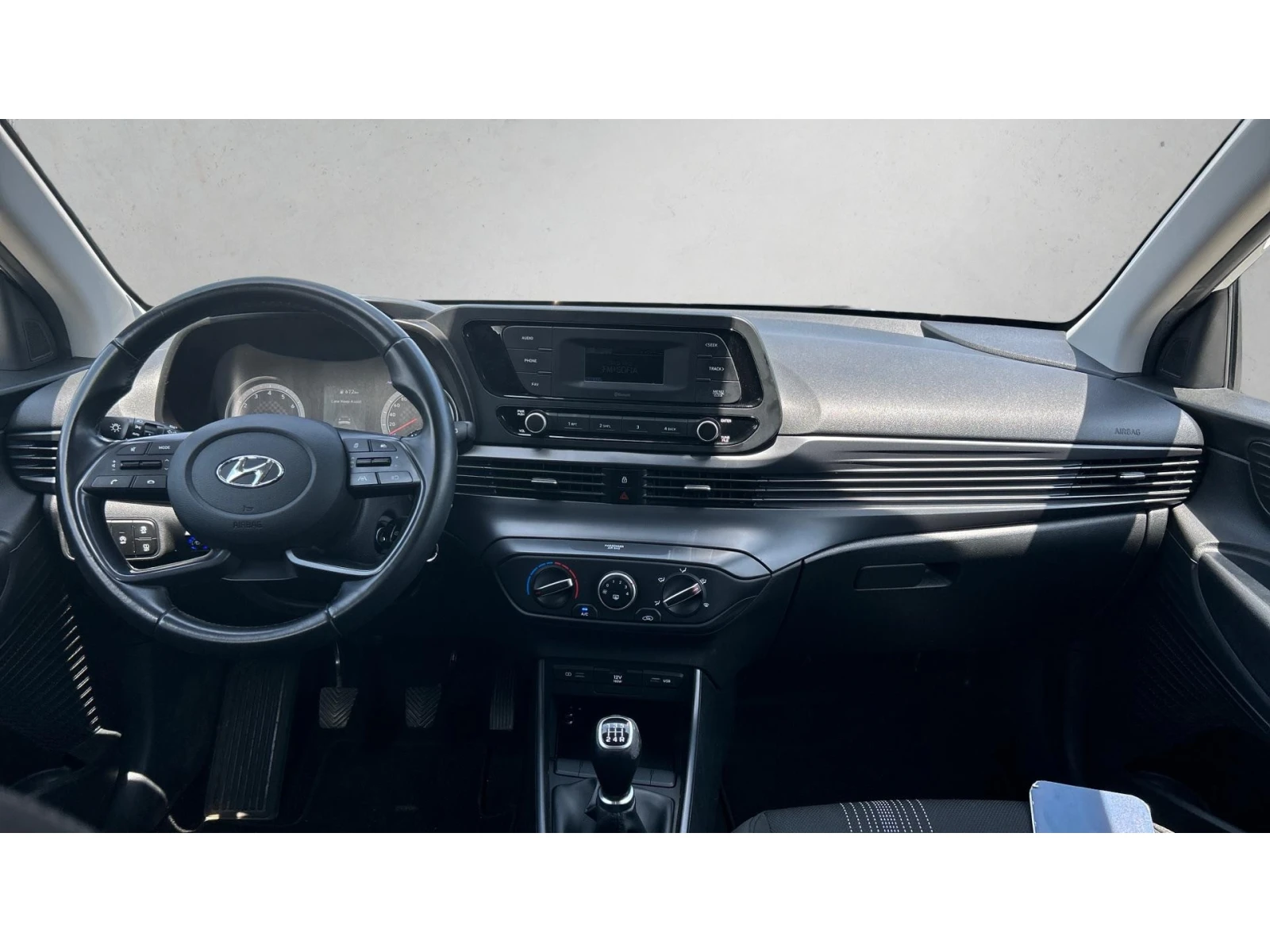 Hyundai I20 1.2i LPG  M/T, Месечна вноска от 177  , снимка 13 - Автомобили и джипове - 54773933