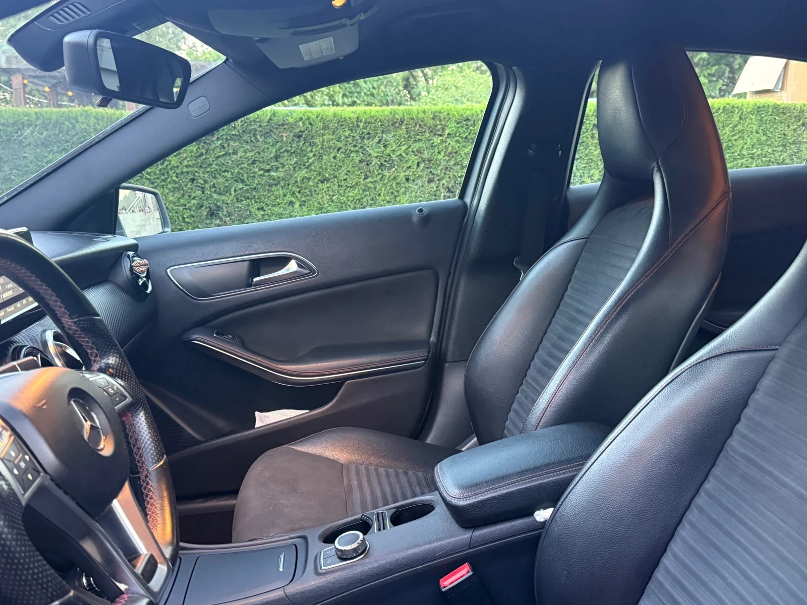 Mercedes-Benz A 180 AMG line , снимка 8 - Автомобили и джипове - 55073069