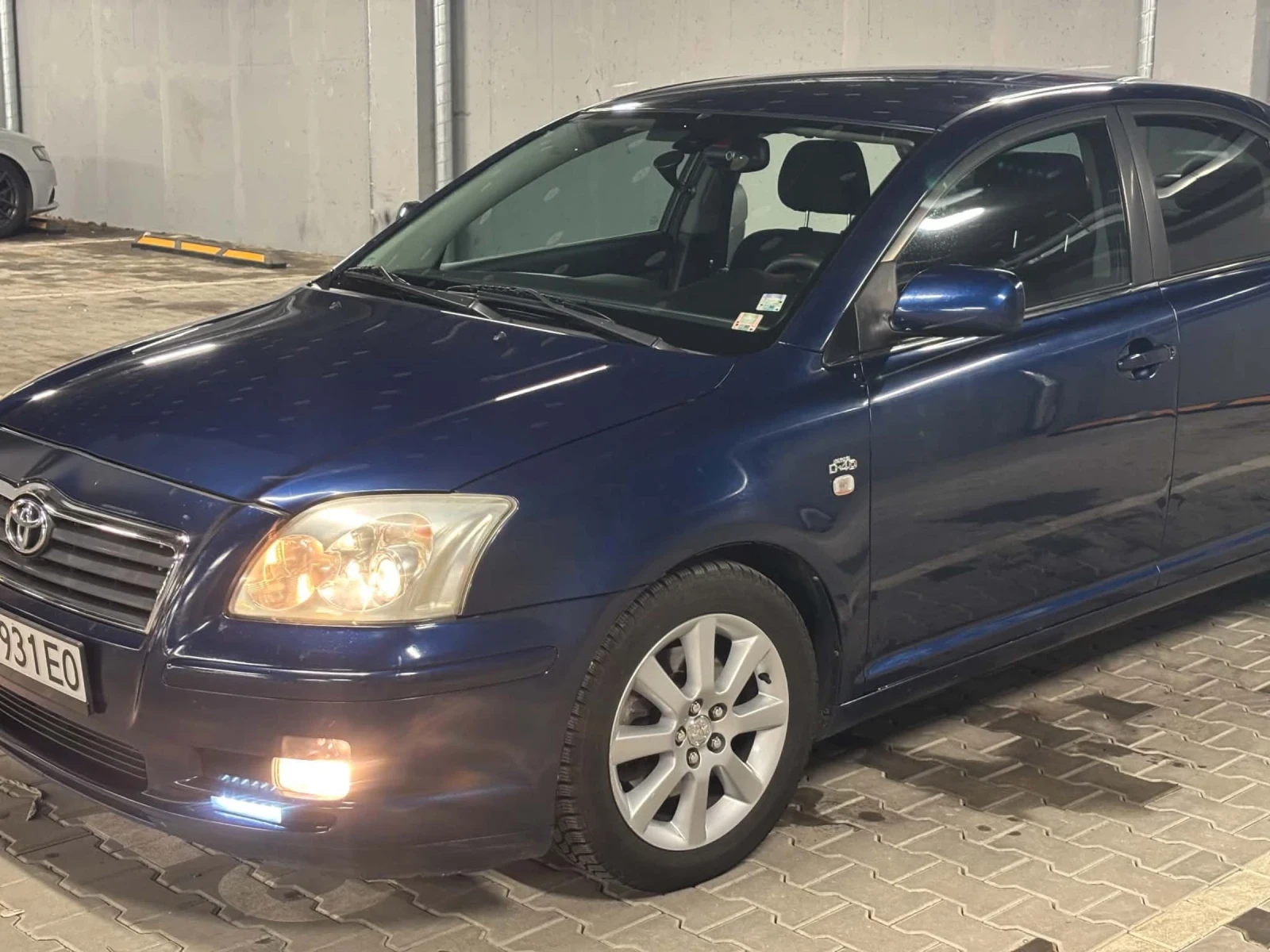 Toyota Avensis, снимка 14 - Автомобили и джипове - 55133592