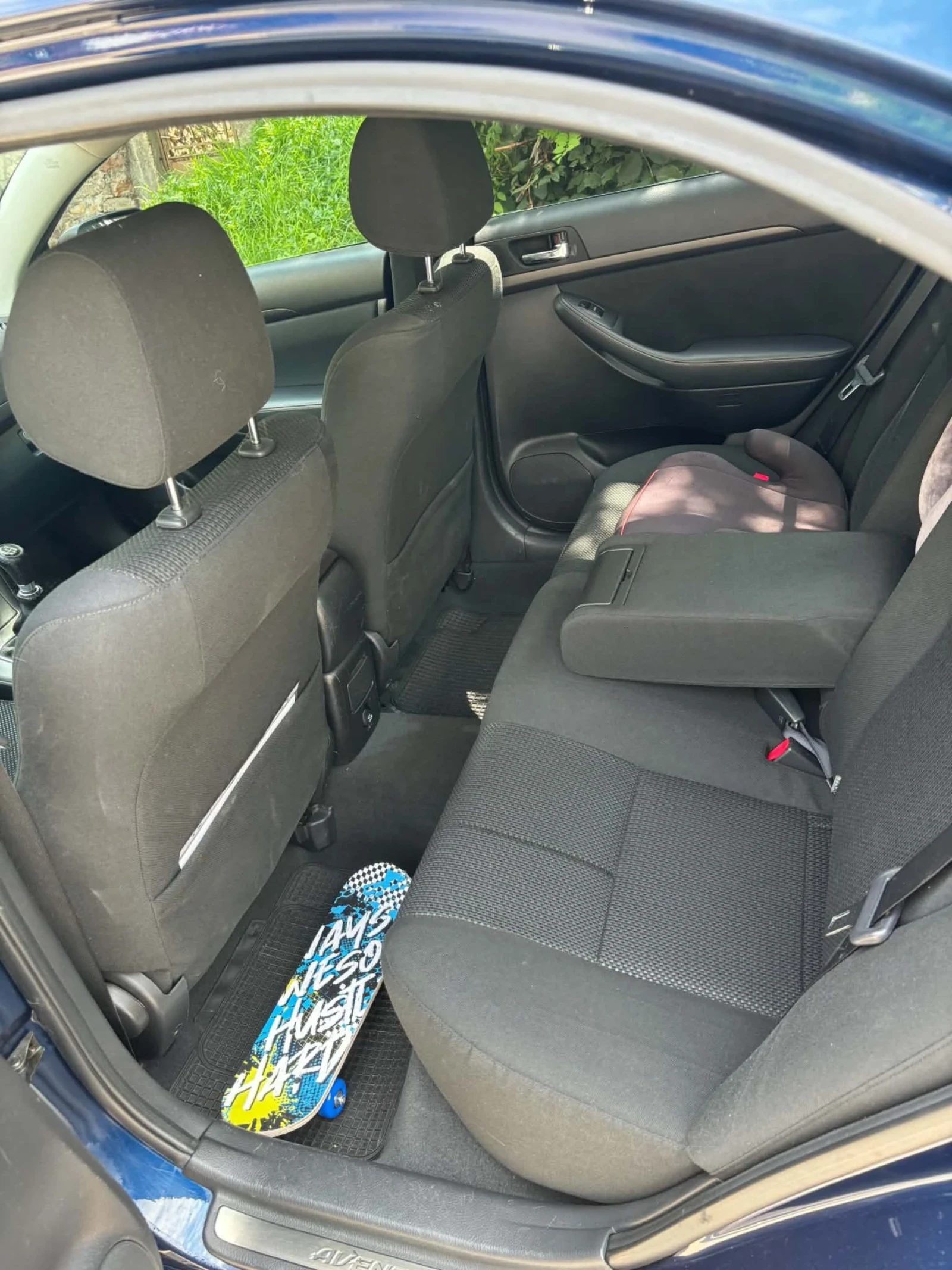Toyota Avensis, снимка 6 - Автомобили и джипове - 55133592
