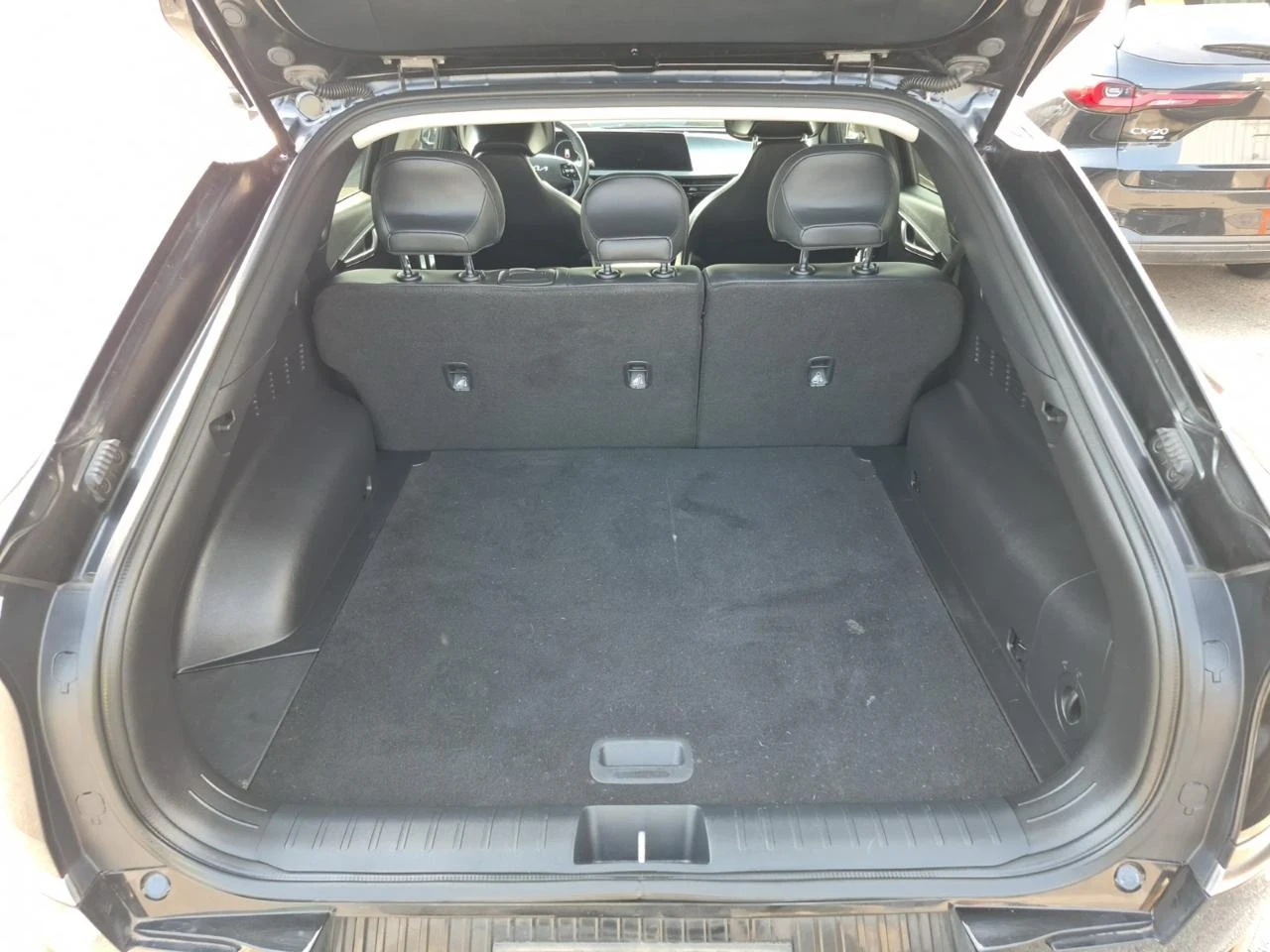 Kia EV6  LONG RANGE W/GT-LINE PKG 1* 360* Distronic* HDA* , снимка 12 - Автомобили и джипове - 55817848