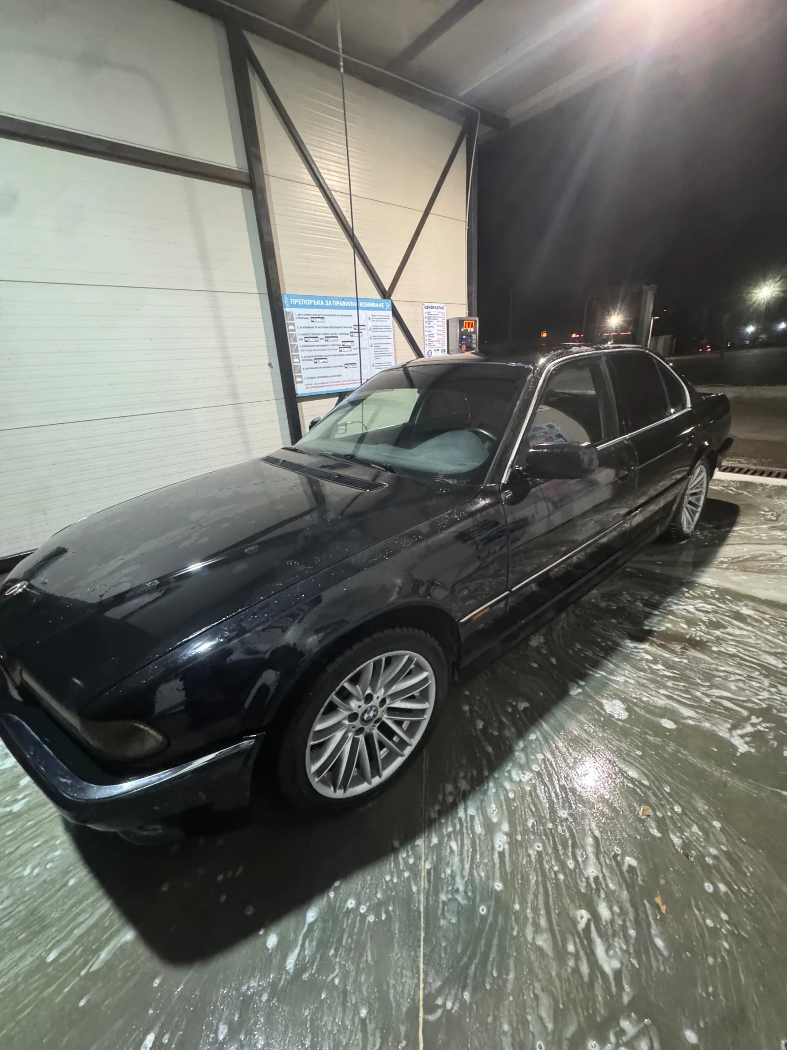 BMW 725, снимка 2 - Автомобили и джипове - 56607660