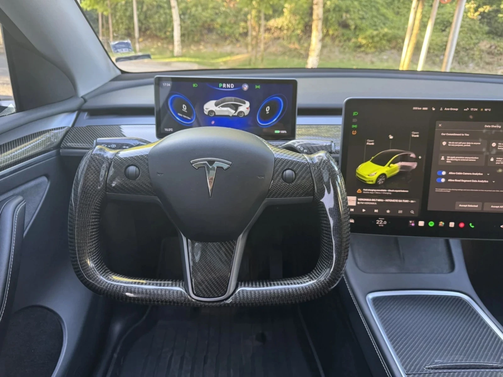 Tesla Model Y Dual Motor , снимка 13 - Автомобили и джипове - 56675543