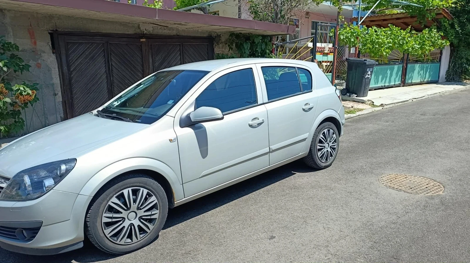Opel Astra, снимка 2 - Автомобили и джипове - 56697438