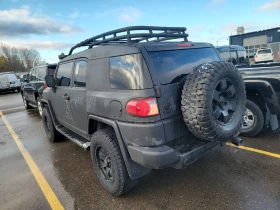 Toyota Fj cruiser 2007 Toyota FJ Cruiser wRear Doors4x4, снимка 4