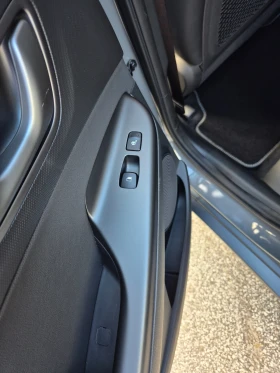 Hyundai Kona Premium / 64kWh / 93  | Mobile.bg    17