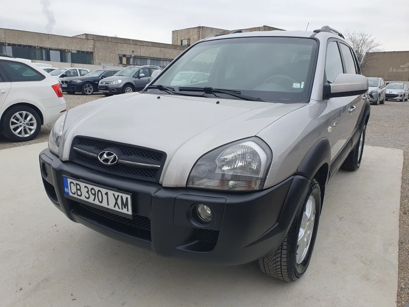 Hyundai Tucson АВТОМАТ, снимка 3 - Автомобили и джипове - 44370244