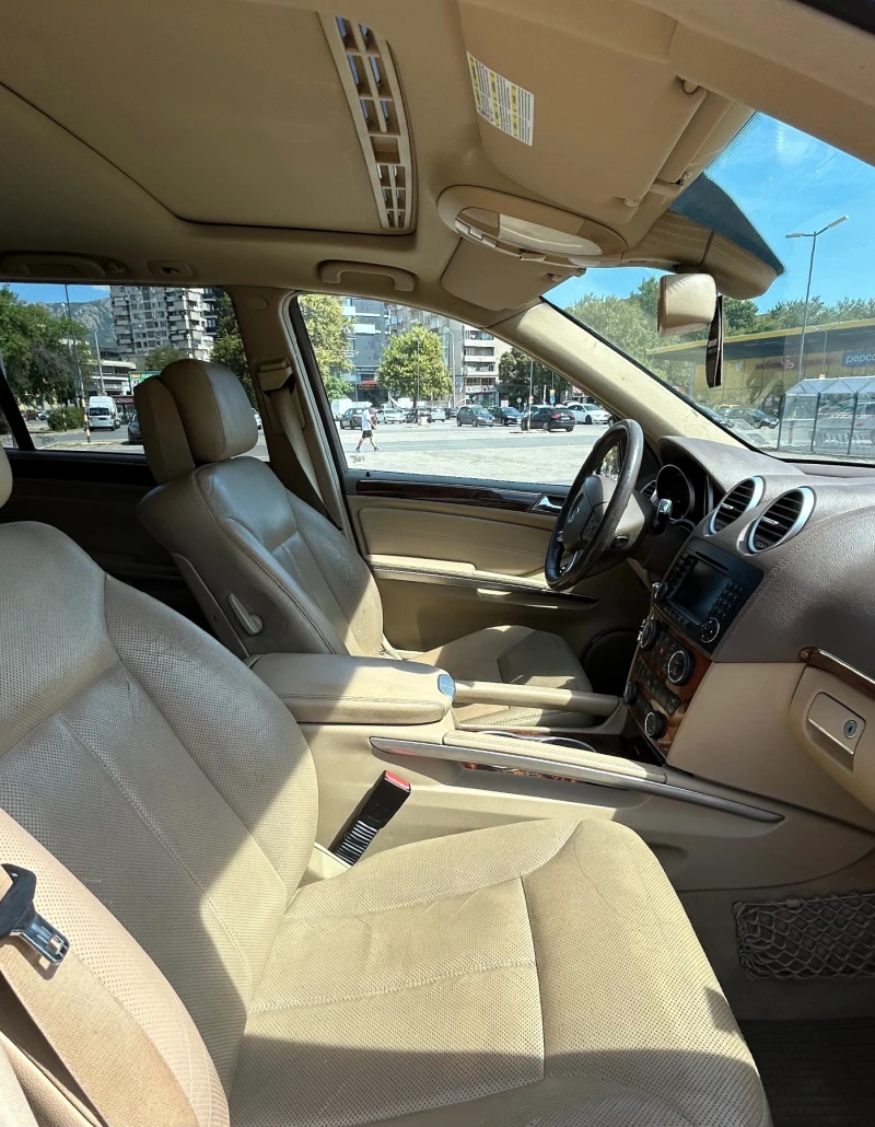 Mercedes-Benz GL 320, снимка 4 - Автомобили и джипове - 51605412