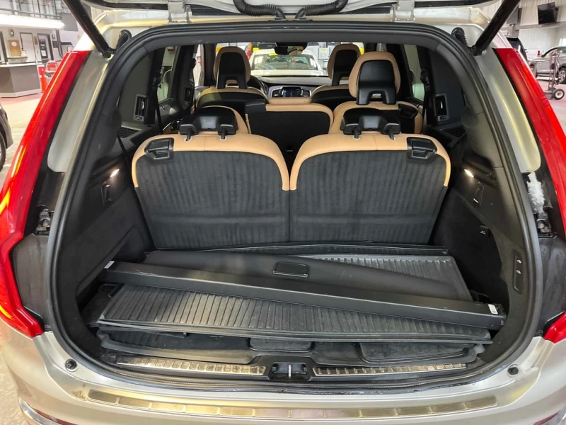 Volvo Xc90 * INSCRIPTION * CARFAX * ЦЕНА ДО БЪЛГАРИЯ, снимка 12 - Автомобили и джипове - 52727657