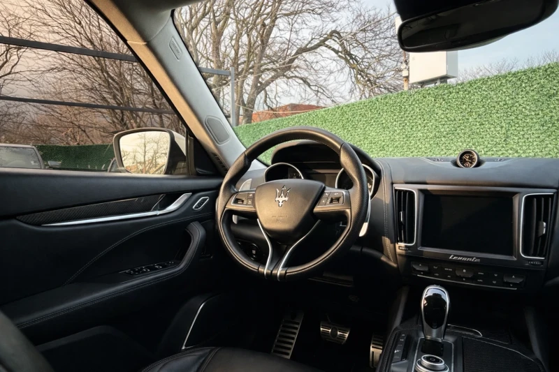 Maserati Levante SQ4, снимка 12 - Автомобили и джипове - 53408775