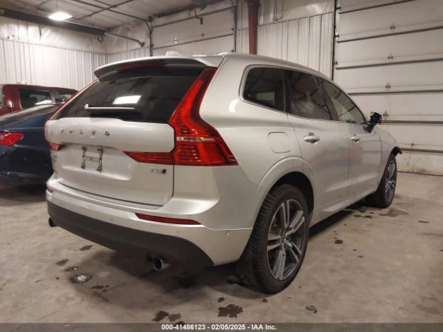 Volvo XC60 T5 MOMENTUM * Възможност за Лизинг*  - изображение 4