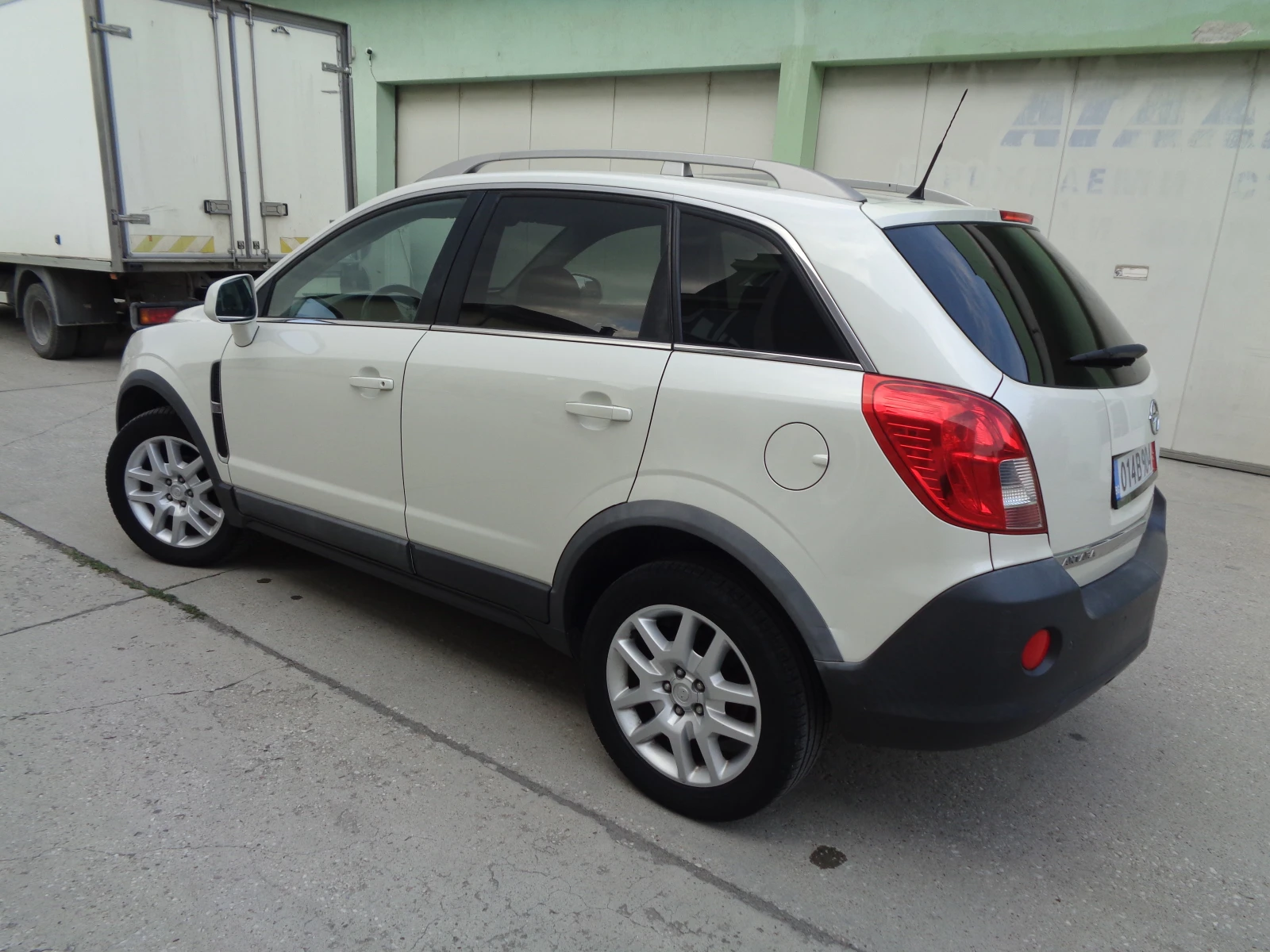 Opel Antara 2.2D-НАВИ КОЖА-4х4-ЛИЗИНГ - изображение 3