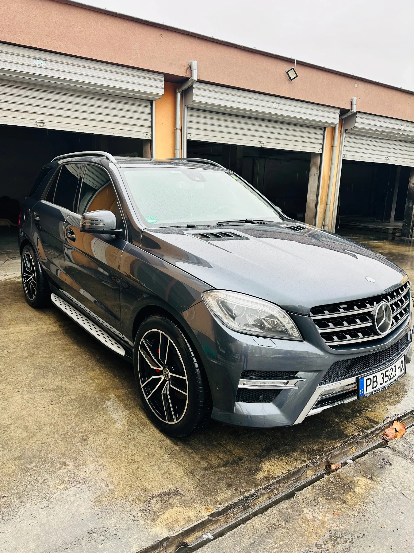 Mercedes-Benz ML 350  - изображение 2