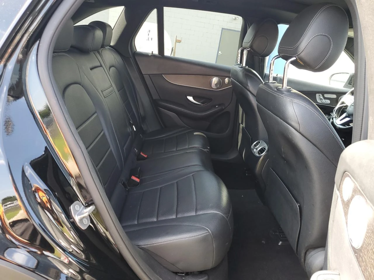 Mercedes-Benz GLC 300 4MATIC - изображение 10