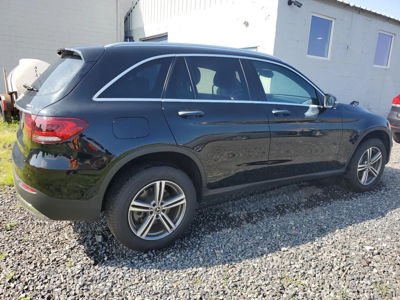 Mercedes-Benz GLC 300 4MATIC - изображение 4