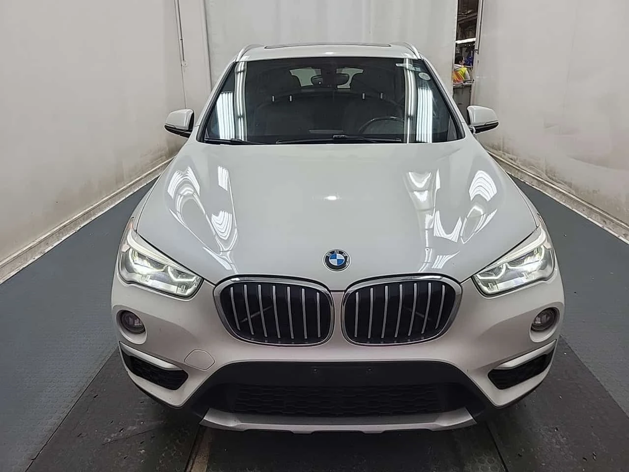 BMW X1 XDRIVE28I /CARFAX / Подгрев/Панорама/2 ключа/Памет | Auto.bg — изображение 1
