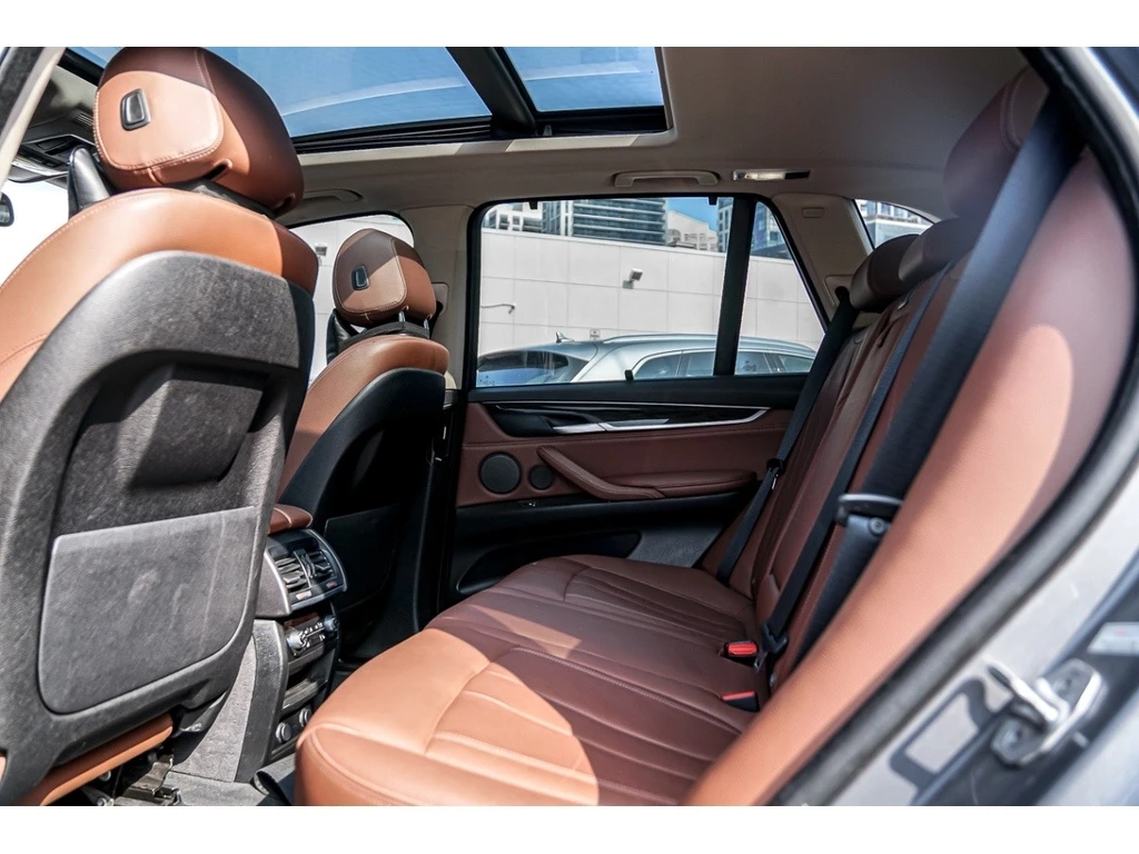 BMW X5 * * CARFAX * * АВТО КРЕДИТ * * , снимка 8 - Автомобили и джипове - 53979094