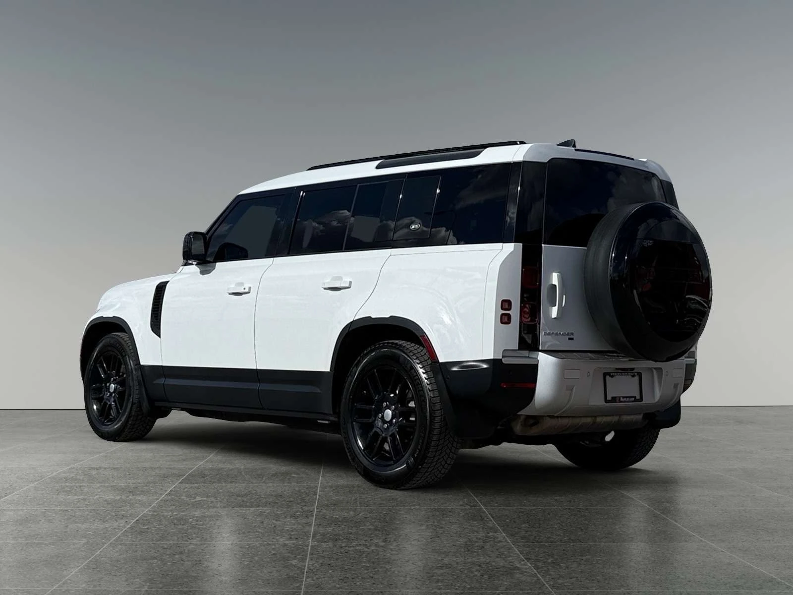 Land Rover Defender 4X4, ЦЕНА ДО БГ, снимка 3 - Автомобили и джипове - 54963343