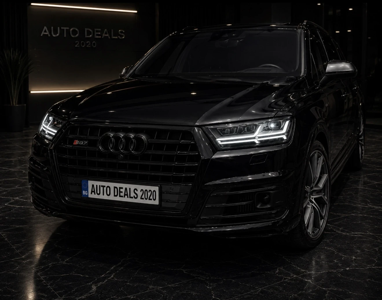 Audi SQ7 435HP| V8| MATRIX| МАСАЖ| ВАКУМ| КАМЕРА| | ЛИЗИНГ, снимка 2 - Автомобили и джипове - 55137864