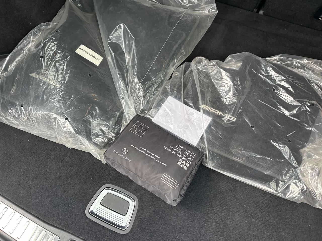 Mercedes-Benz ML 63 AMG * CARFAX * ��� ������������ ������ | Mobile.bg � ����������� 10