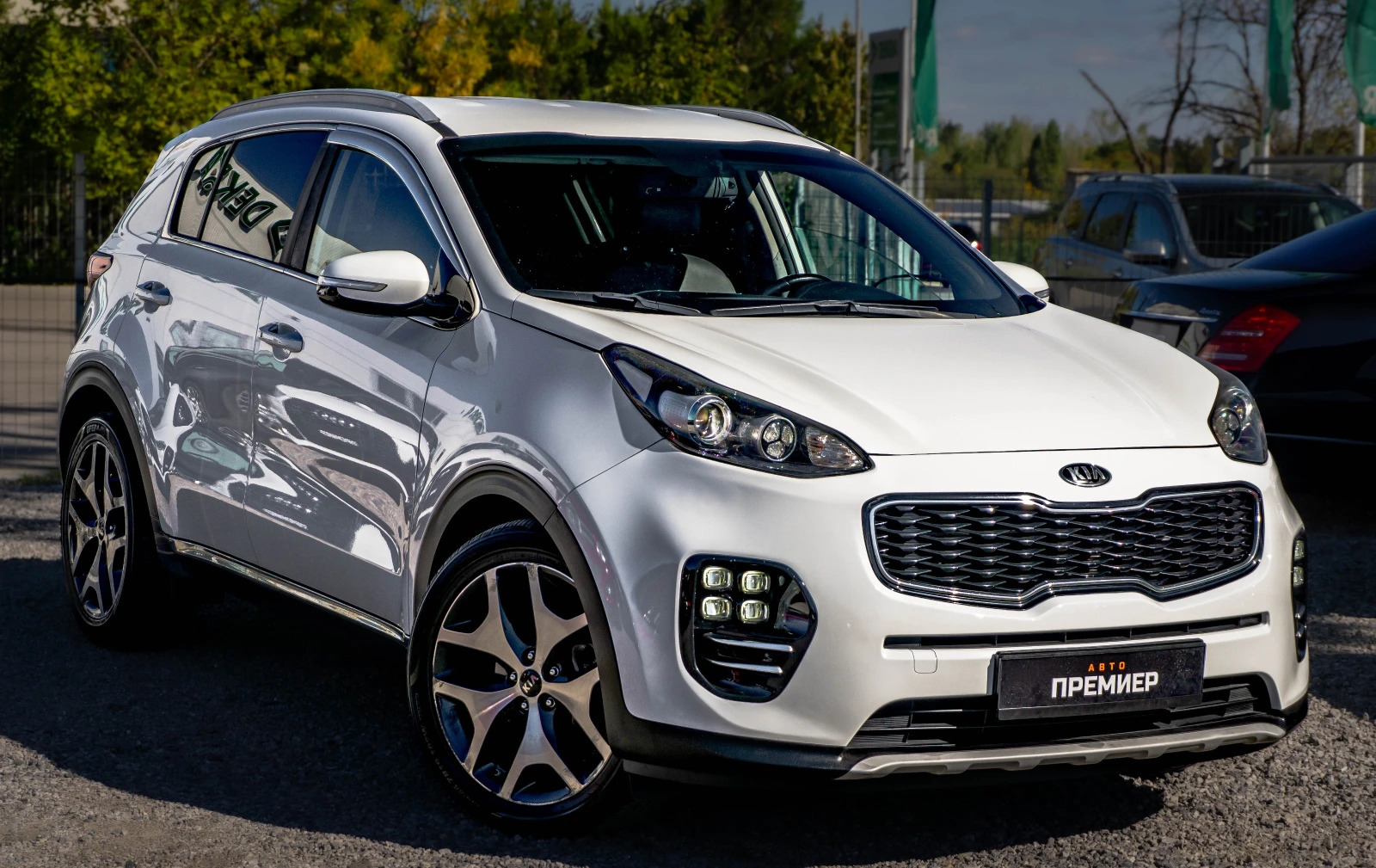 Kia Sportage 2.0CRDI-184hp-РЕАЛНИ КМ., снимка 3 - Автомобили и джипове - 56314347