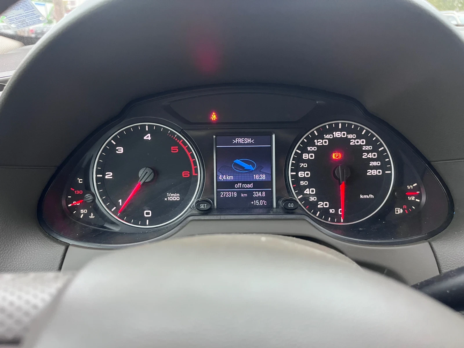 Audi Q5, снимка 8 - Автомобили и джипове - 56728218