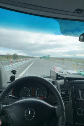 Mercedes-Benz Sprinter 315, снимка 17 - Бусове и автобуси - 53647351