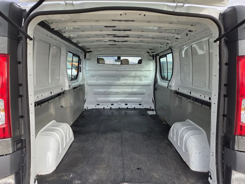 Opel Vivaro 2.0 CDTI.maxxi., снимка 11 - Бусове и автобуси - 52457883