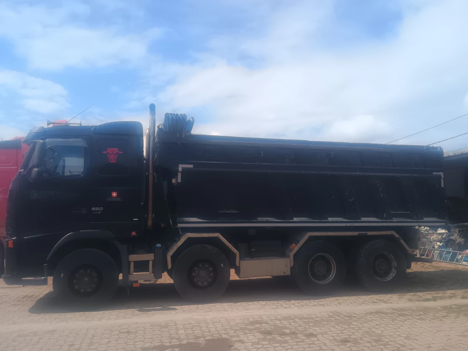 Volvo Fh Самосвал - изображение 4