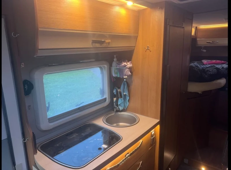 Кемпер Fiat KNAUS 2.3, снимка 11 - Каравани и кемпери - 50688663