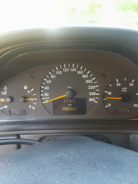 Mercedes-Benz E 270, снимка 7