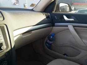 Skoda Octavia 2.0 FSI, снимка 13