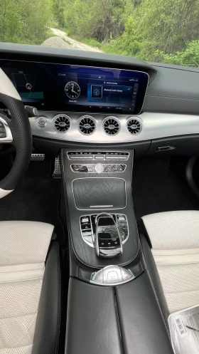Mercedes-Benz E 220, снимка 13