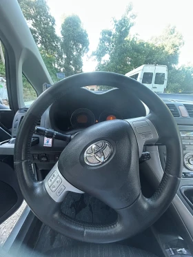 Toyota Auris 2.0D 126, снимка 7