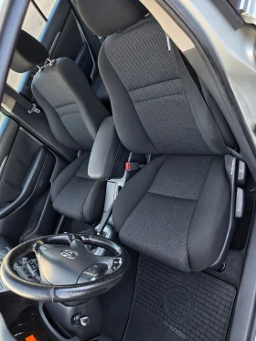 Toyota Avensis 2.0   126 К.С.   FACELIFT, снимка 13