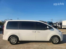 Hyundai Staria, снимка 3