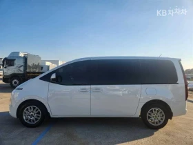 Hyundai Staria, снимка 7