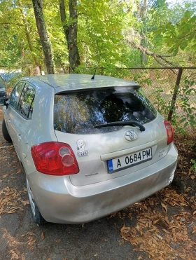 Toyota Auris 2.2, снимка 2